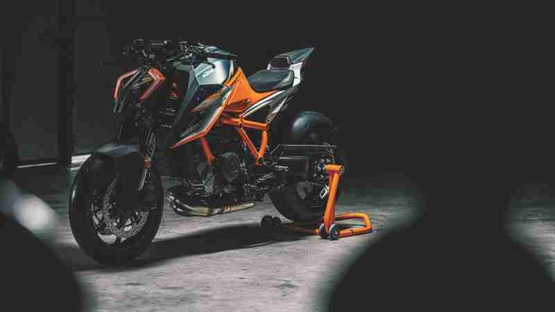 2021 KTM 1290 Super Duke RR HD wallpaper