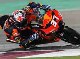 Pedro Acosta does magic in Moto3 Qatar race