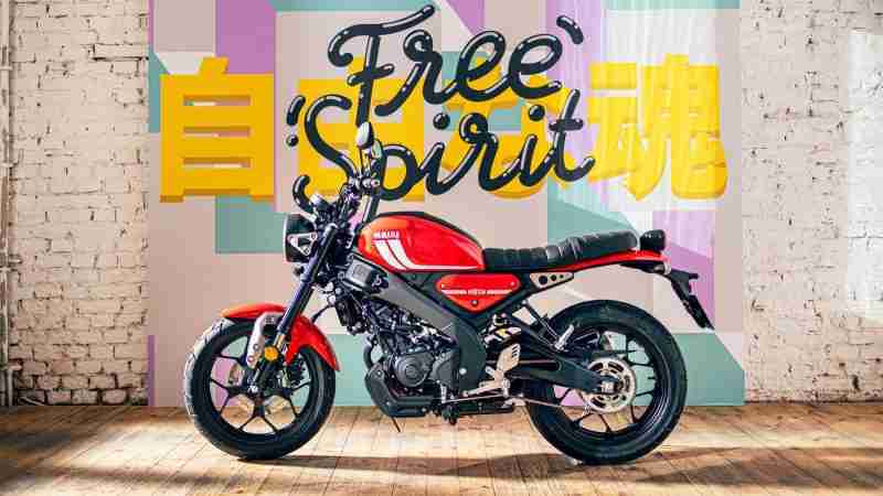 2021 Yamaha XSR125 left side view