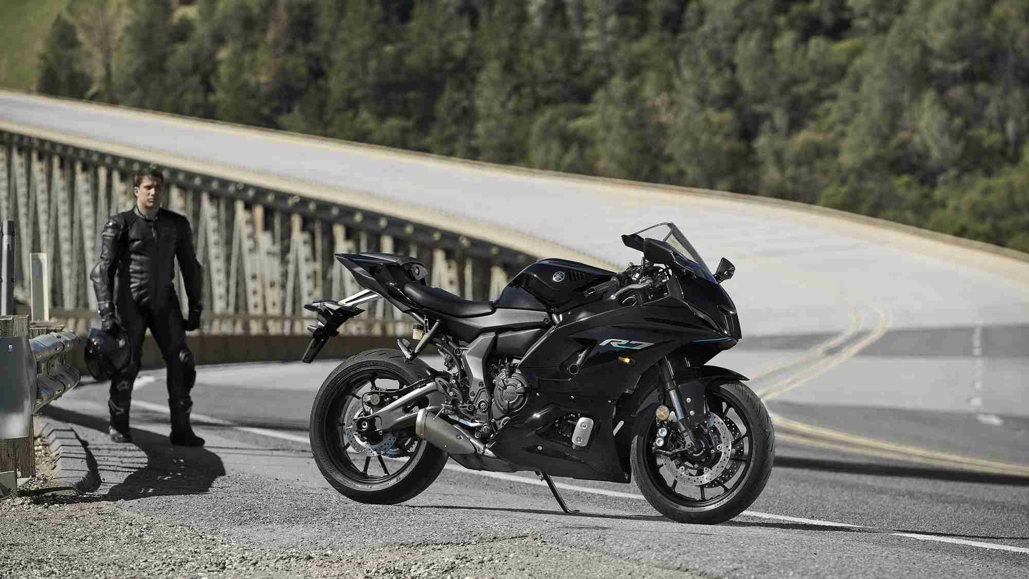 Yamaha YZF-R7 HD wallpapers black | IAMABIKER - Everything Motorcycle!