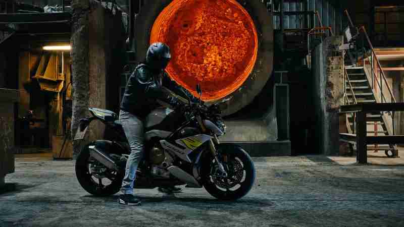 2021 BMW S 1000 R HD wallpapers
