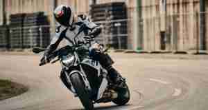 2021 BMW S 1000 R India