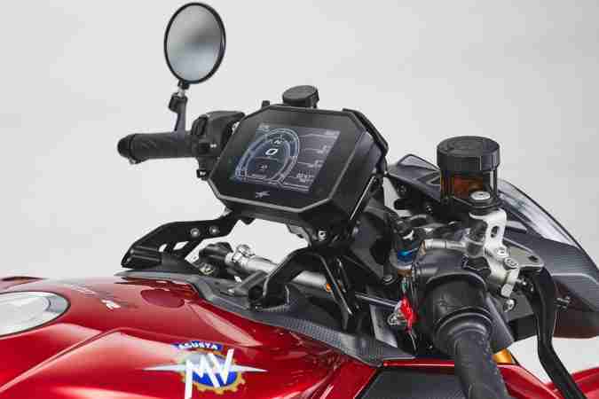 2021 MV Agusta Brutale 1000 RR TFT screen