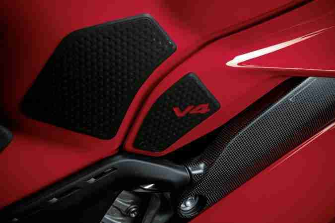 Panigale V4 S Accessories tank grip protection pads