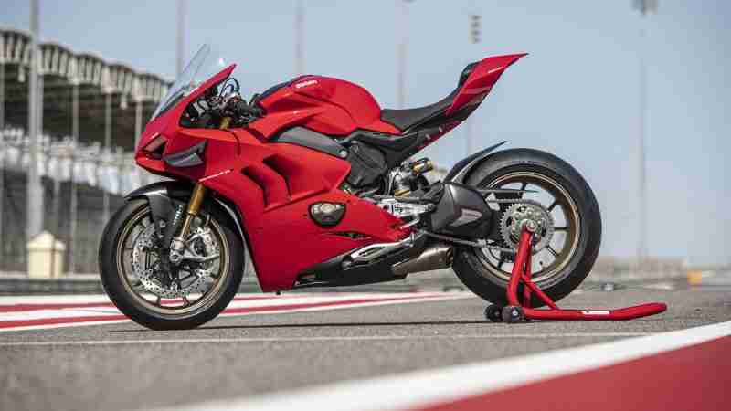 Panigale V4 S with all accessories