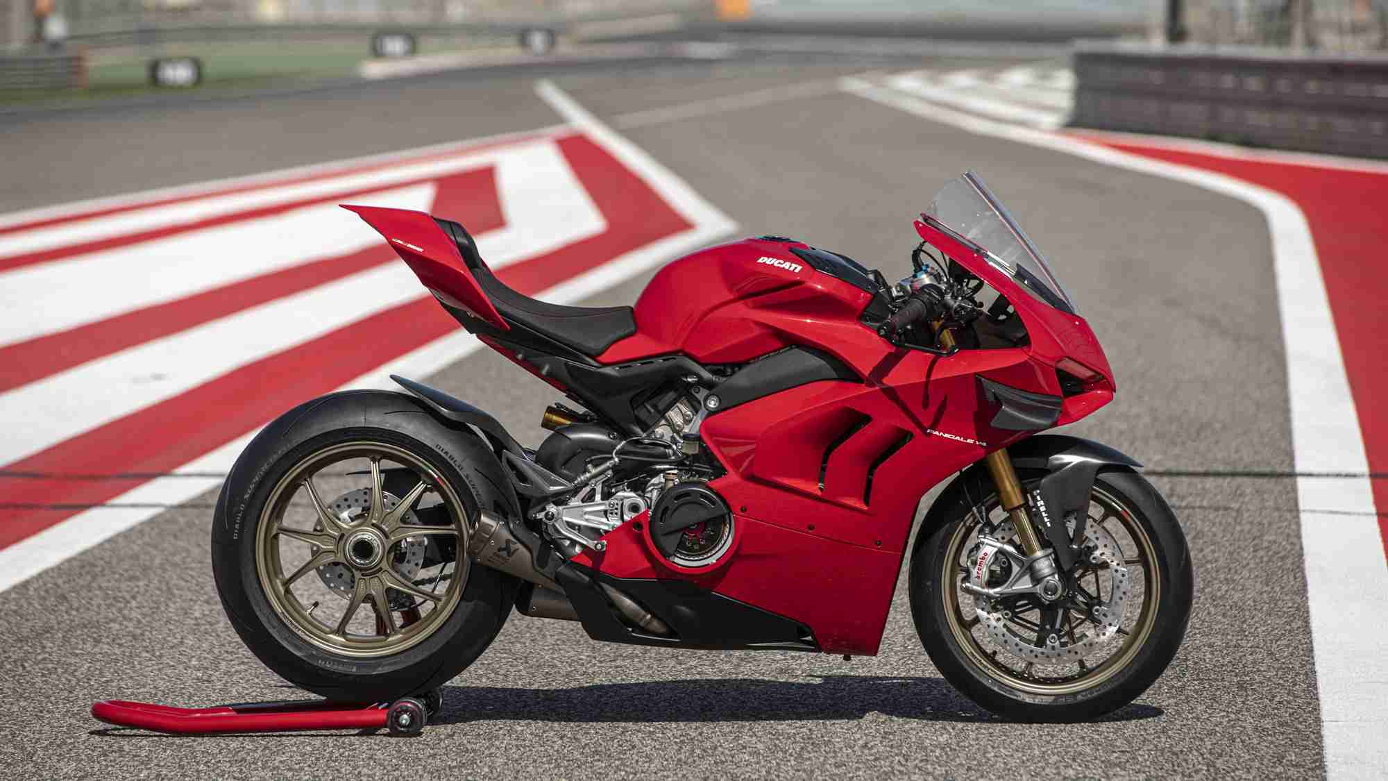 Panigale V4 S with all accessories