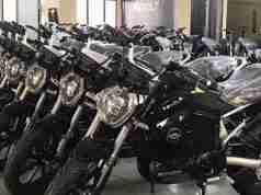 Dominos to use electric two wheelers from Revolt