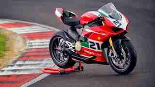 Ducati Panigale V2 – Troy Bayliss tribute