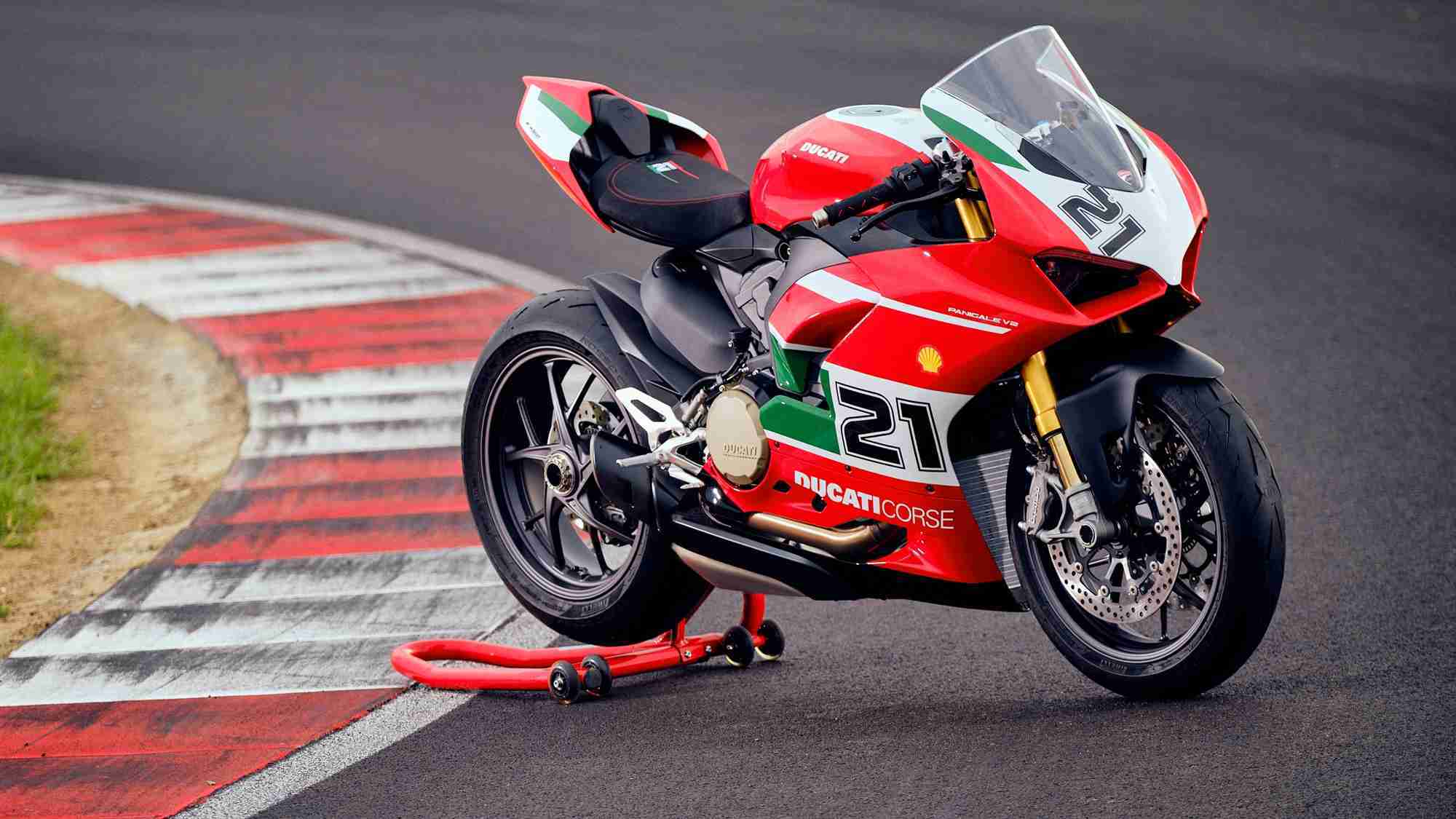 Ducati Panigale V2 - Troy Bayliss tribute