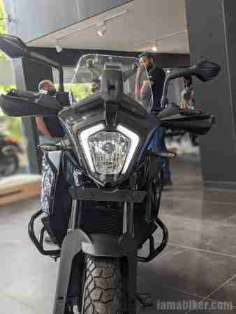 KTM 250 Adventure headlights