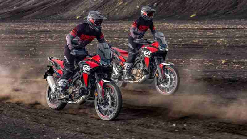 2022 Honda CRF1100L Africa Twin HD wallpaper