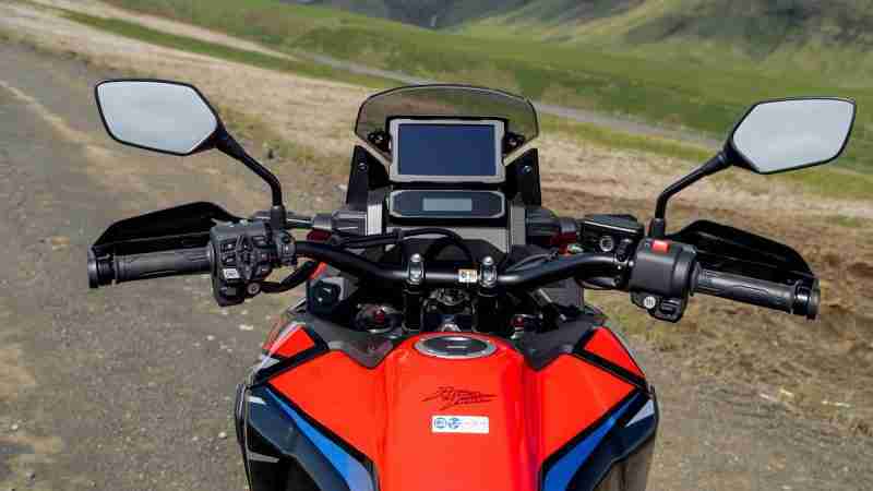 2022 Honda CRF1100L Africa Twin HD wallpaper