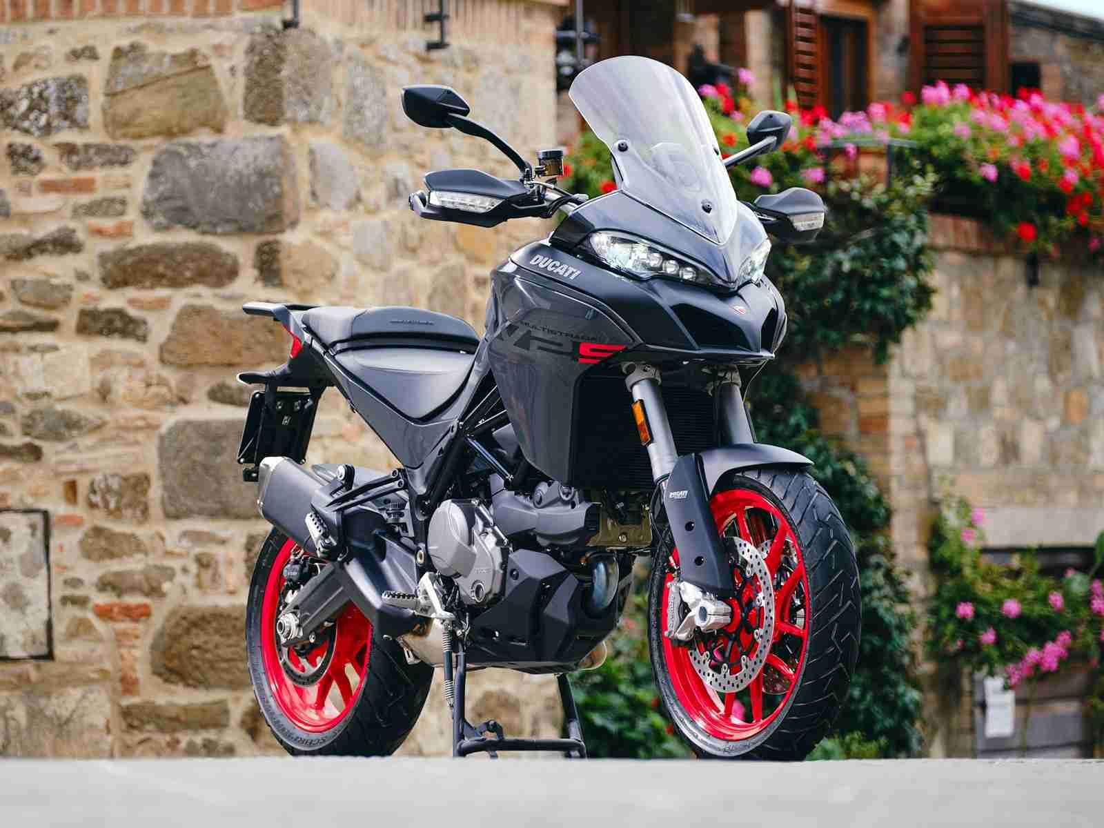 2022 Multistrada V2 and V2 S