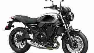 Kawasaki Z650RS Metallic Moondust Gray / Ebony