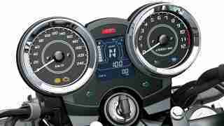 Kawasaki Z650RS analogue meter with digital info
