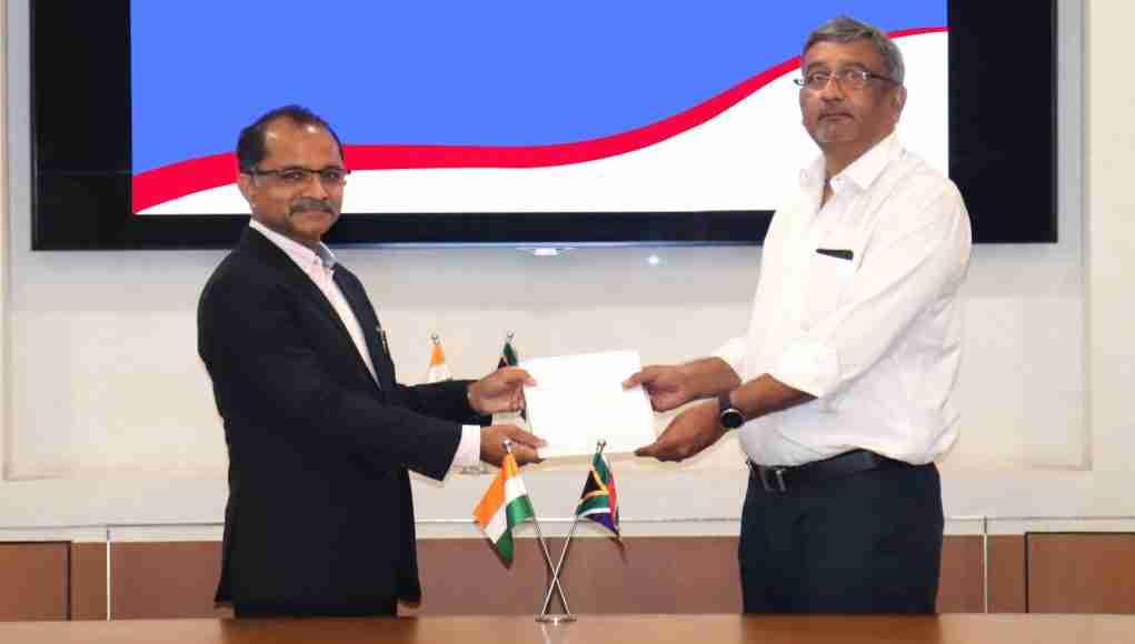 Mr. Rajeev Saxena, Director, ETGL with Mr. R Dilip, President – International Business, TVS Motor Company