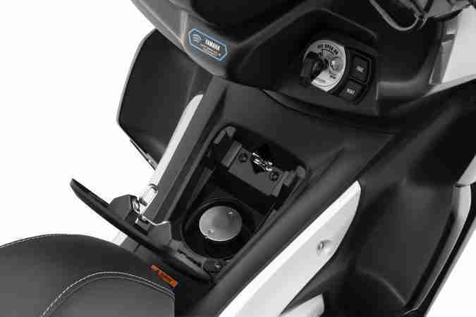 Yamaha AEROX 155 fuel cap
