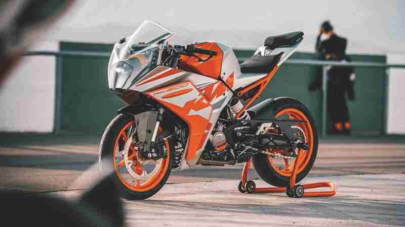 2021 KTM RC 200 HD wallpaper
