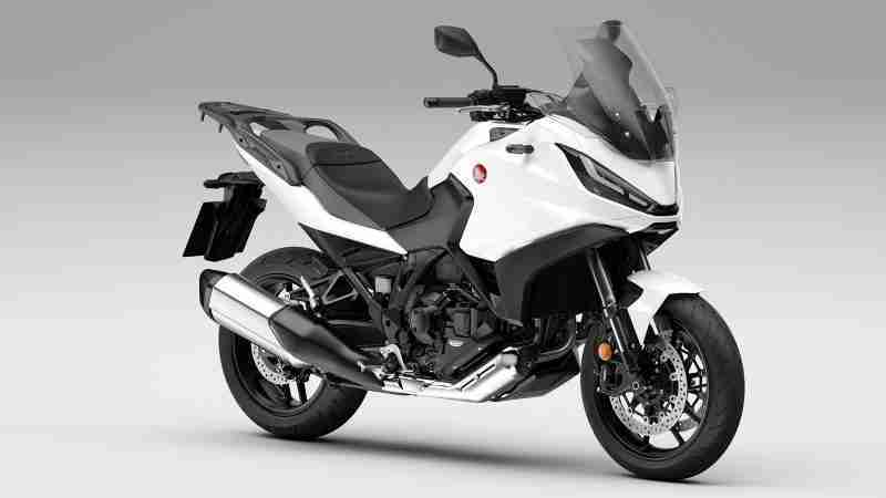 2022 HONDA NT1100 Pearl Glare White