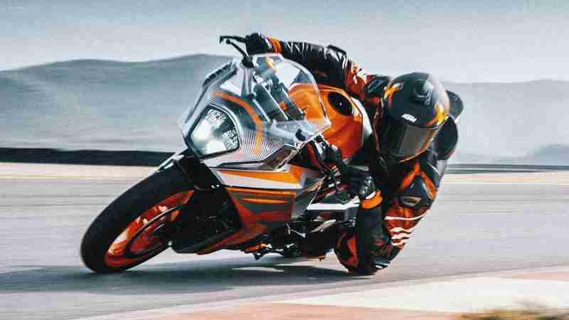 KTM RC 200 launched in India