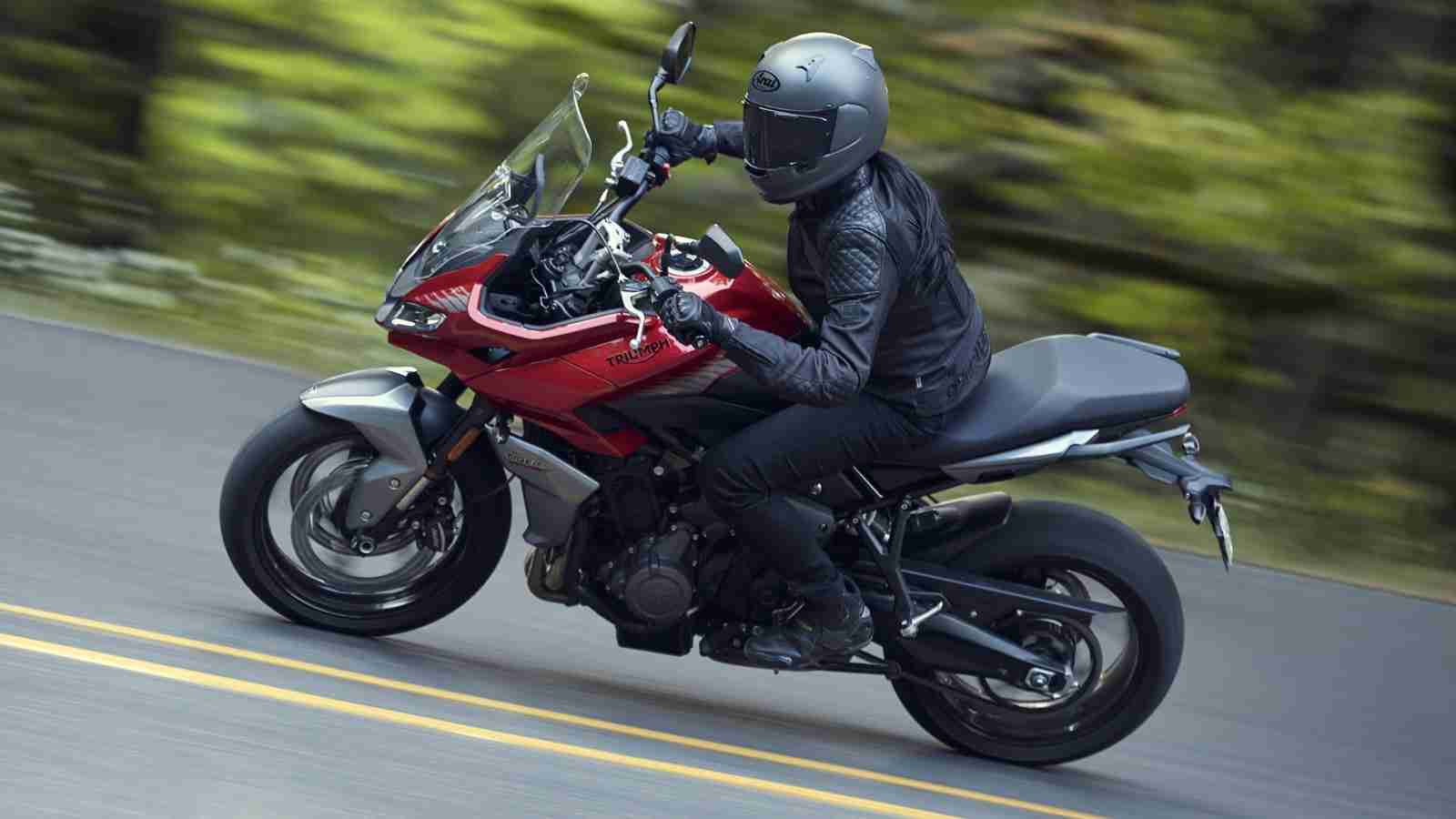 Triumph Tiger Sport 660 side view