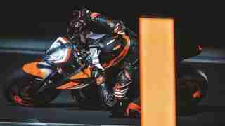 2022 KTM 1290 SUPER DUKE R and KTM 1290 SUPER DUKE R EVO