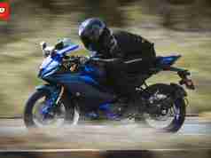 Yamaha R15 V4 HD wallpapers