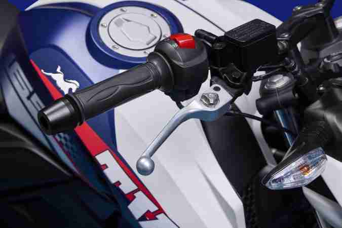 Limited edition TVS Apache RTR 165 RP adjustable brake lever