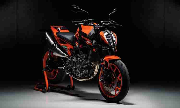 2022 KTM 890 Duke GP