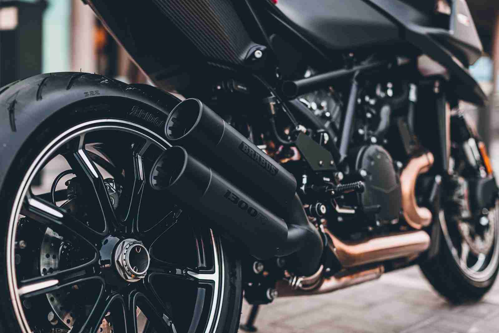 BRABUS 1300 R exhaust silencer