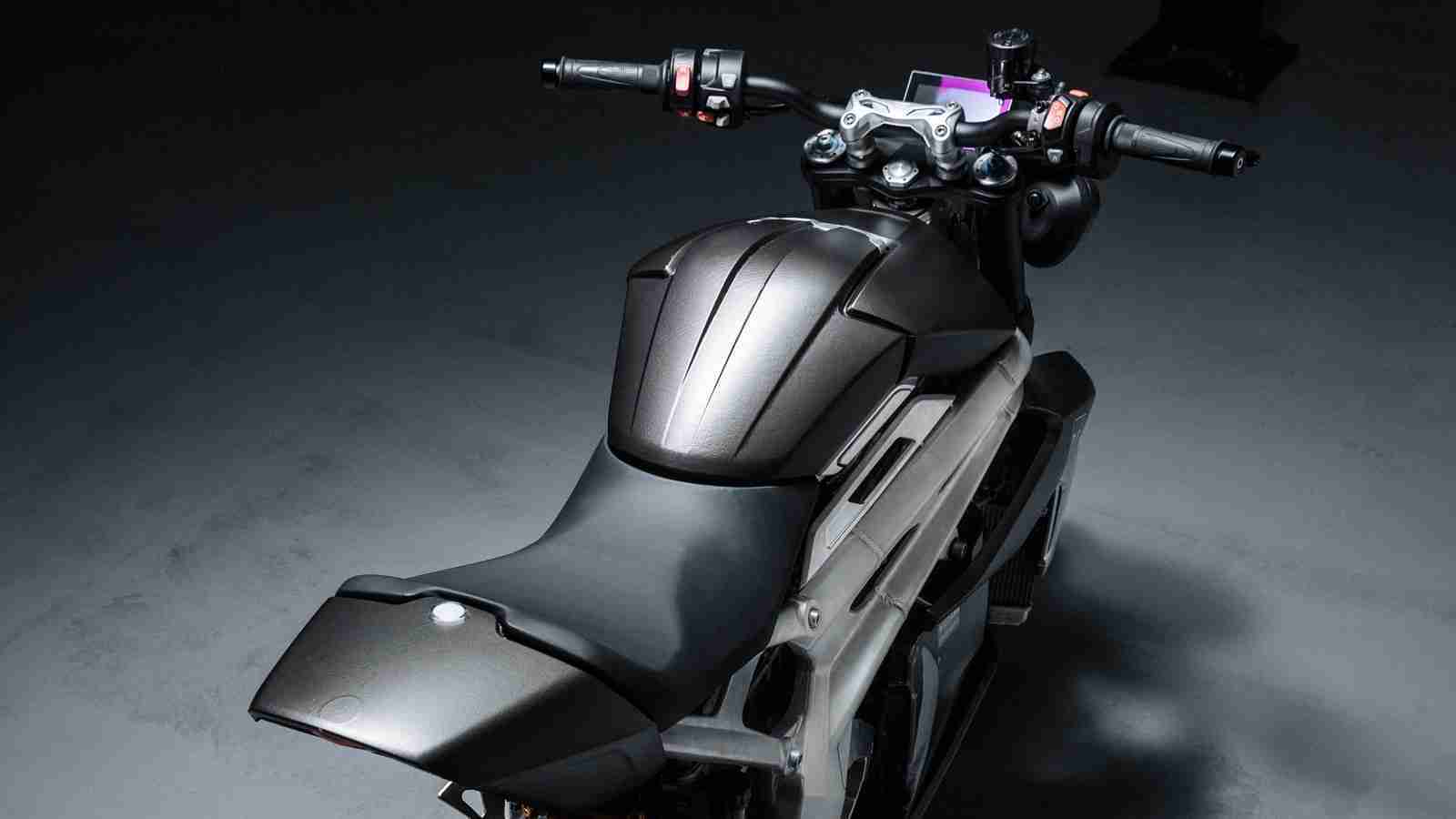 TRIUMPH TE-1 seat handle bar and cockpit