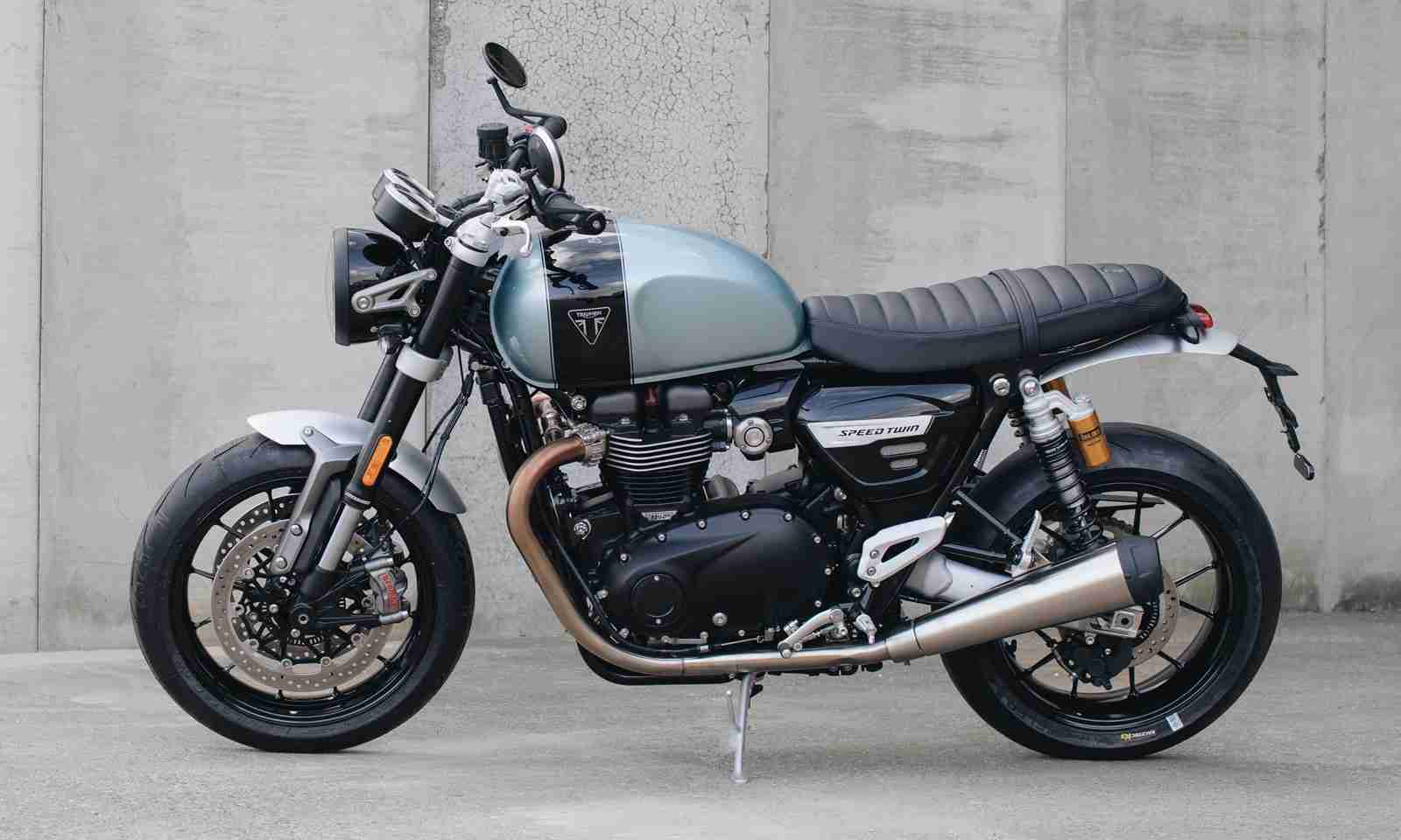 Triumph Speed Twin Breitling limited edition
