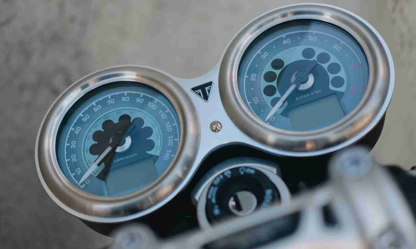 Triumph Speed Twin Breitling limited edition instrument meter