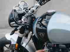 Triumph Speed Twin Breitling limited edition tank and handle bar