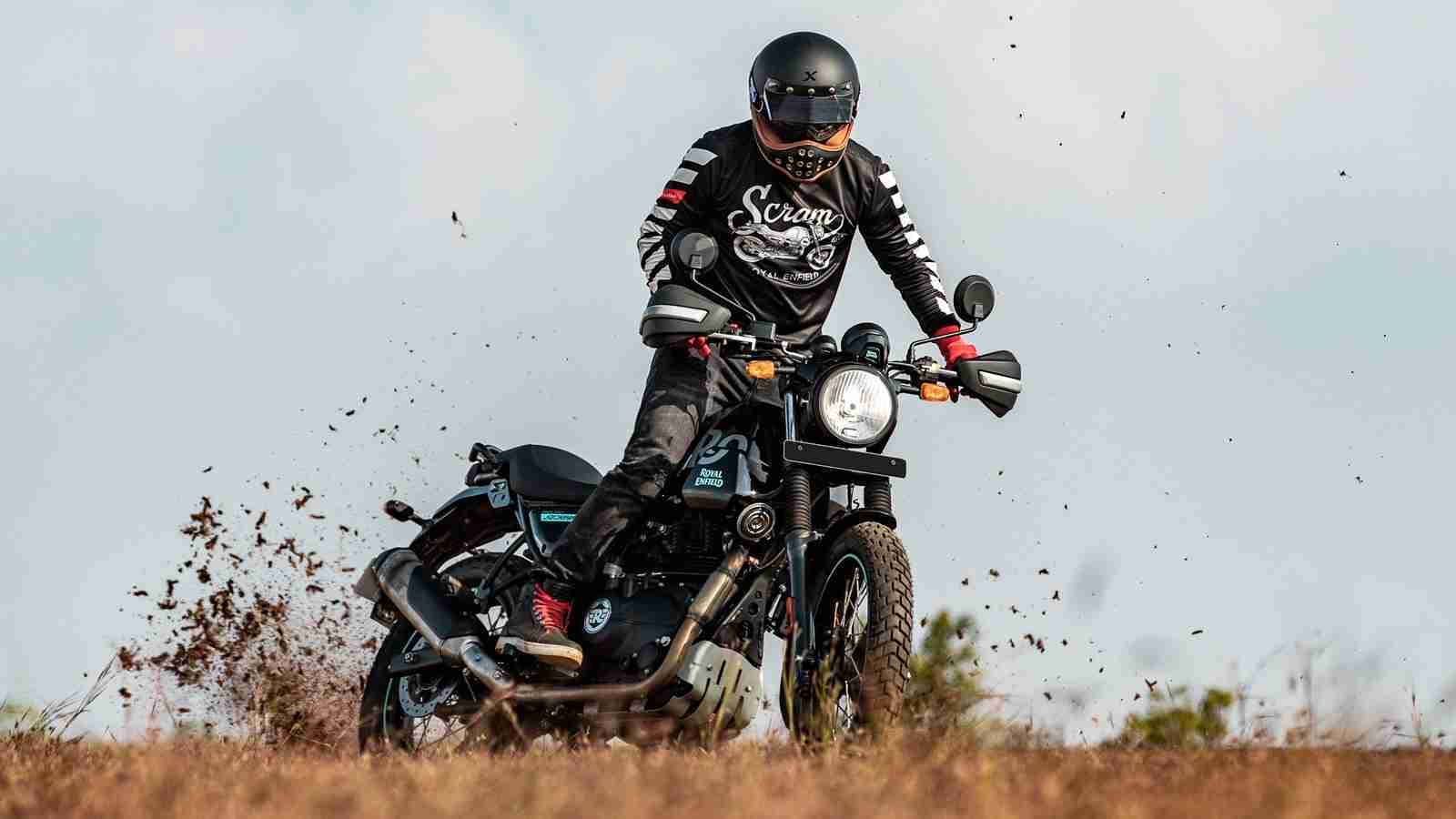 Himalayan Scram 411 images Blazing Black