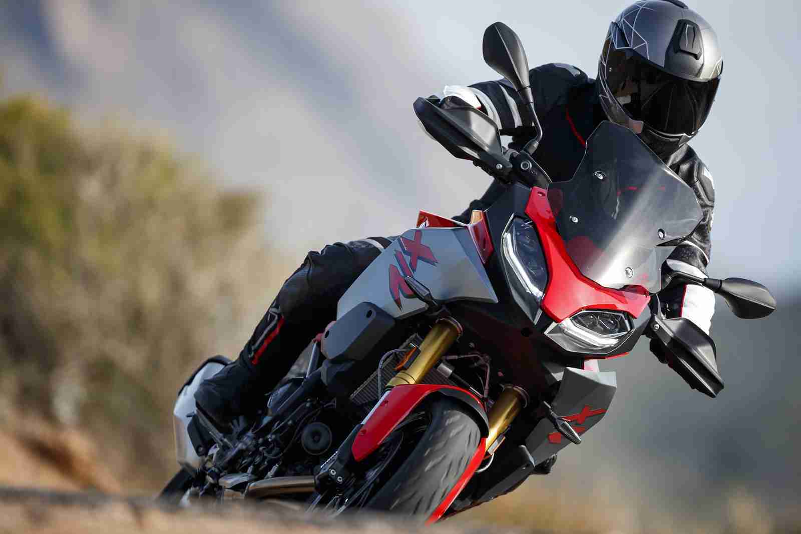 BS6 BMW F 900 XR India