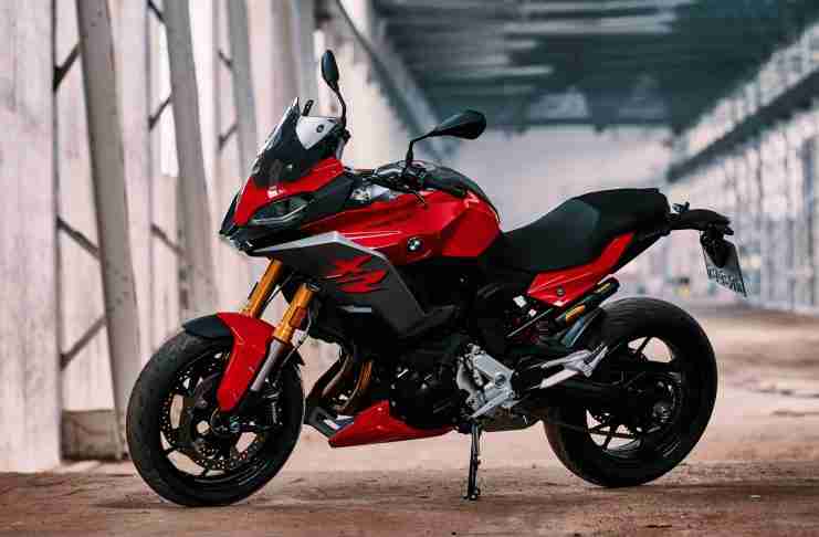 BS6 BMW F 900 XR India