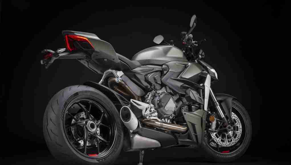 Ducati Streetfighter V2 gets new matt metallic green colour