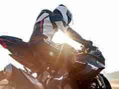 BMW G 310 RR Black storm colour option