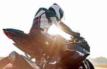 BMW G 310 RR Black storm colour option