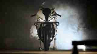 2023 BMW S1000RR wallpaper