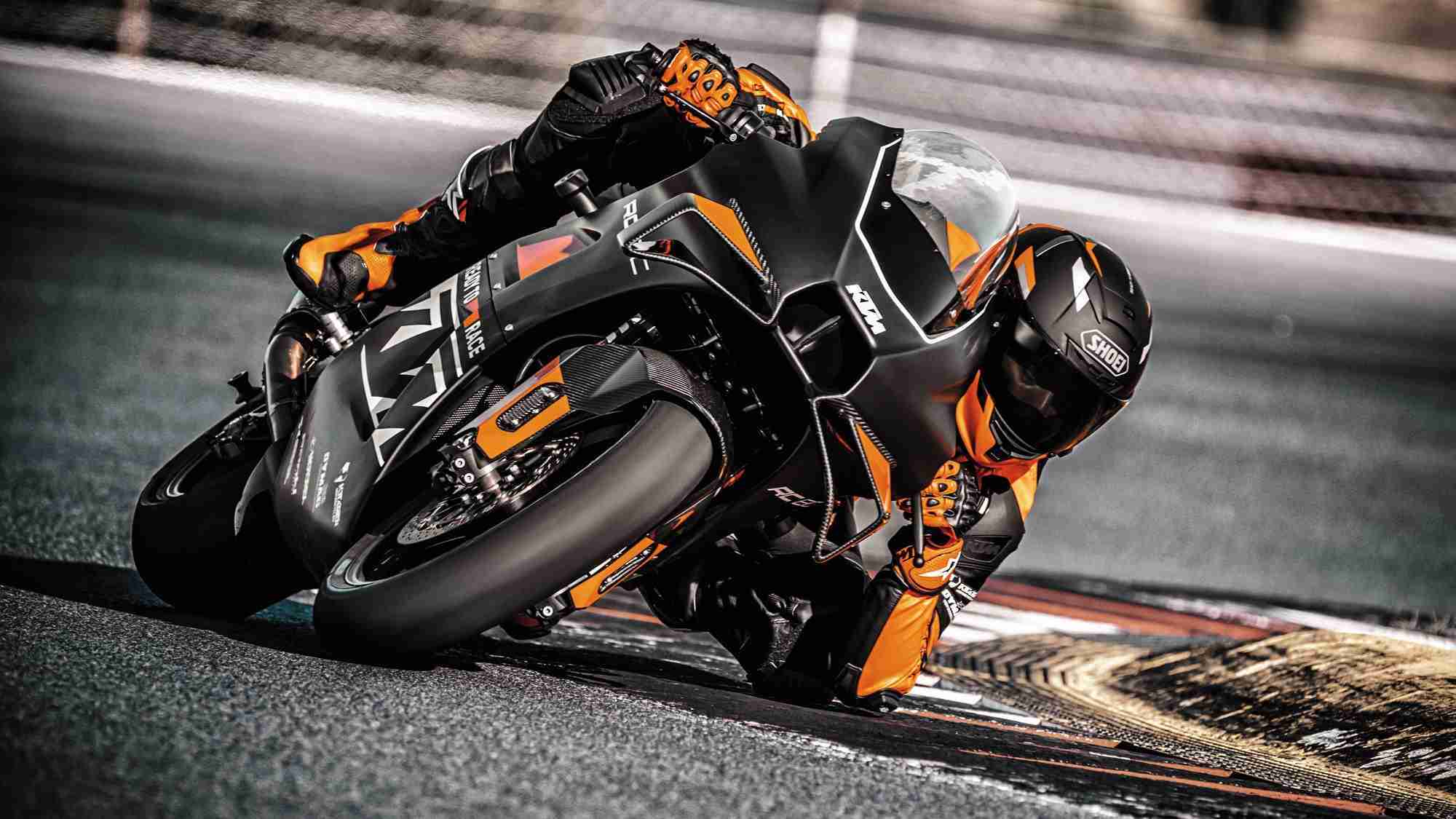2023 KTM RC 8C wallpaper