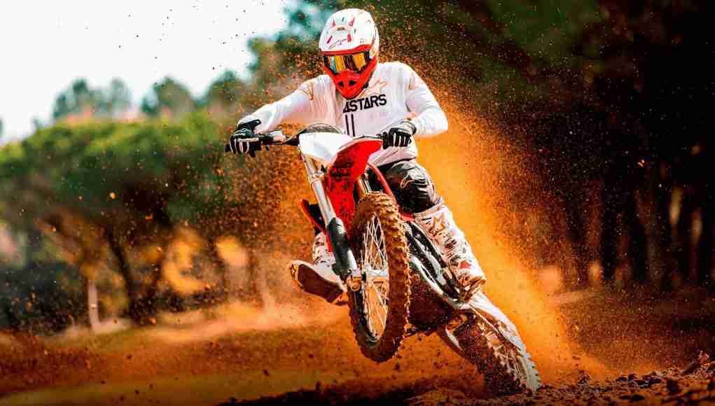 Eicher Motors invests in Spanish electric company - Stark Future