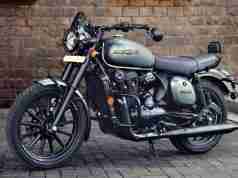 Jawa 42 Cosmic Carbon colour option
