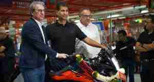 KTM-Bajaj rolls out 1 millionth KTM