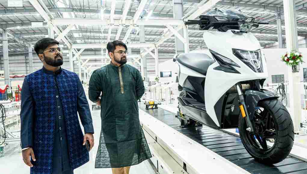 Simple Energy opens manufacturing plant- Simple Vision 1.0