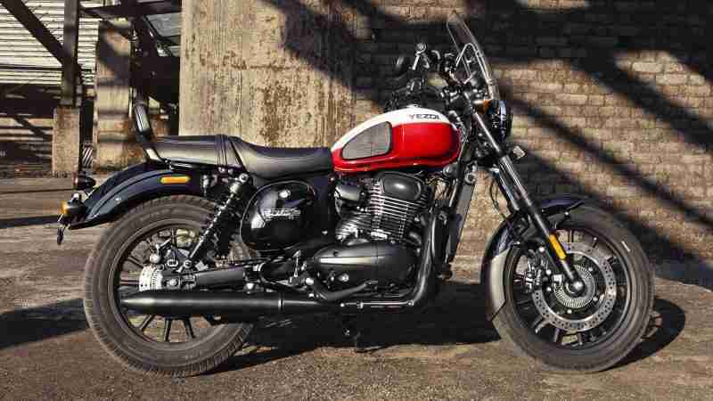 Yezdi Roadster Crimson Dual Tone colour option