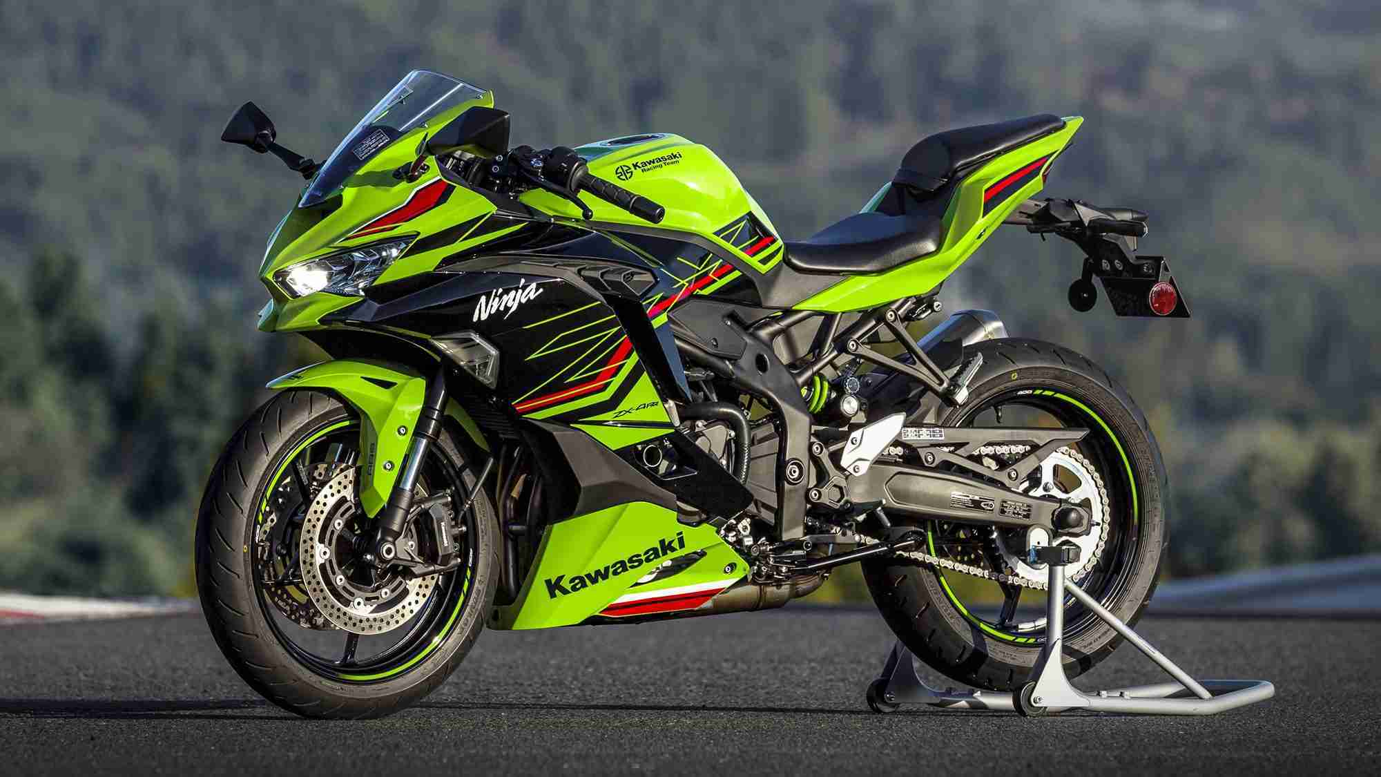 2023 Kawasaki Ninja ZX-4RR KRT
