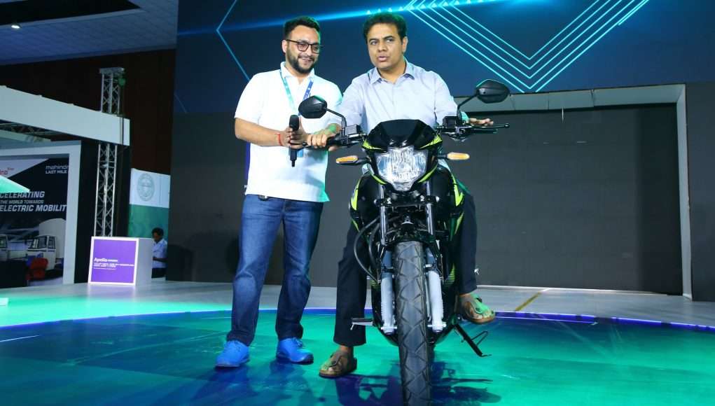 HOP OXO City Launch at Hyderabad E- Motor Show