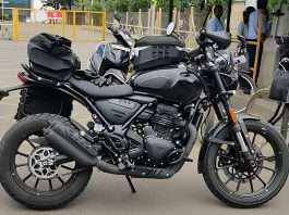 Bajaj Triumph bike under development